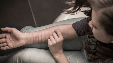 UNDERSTANDING ADOLESCENTS’ SELF-HARM